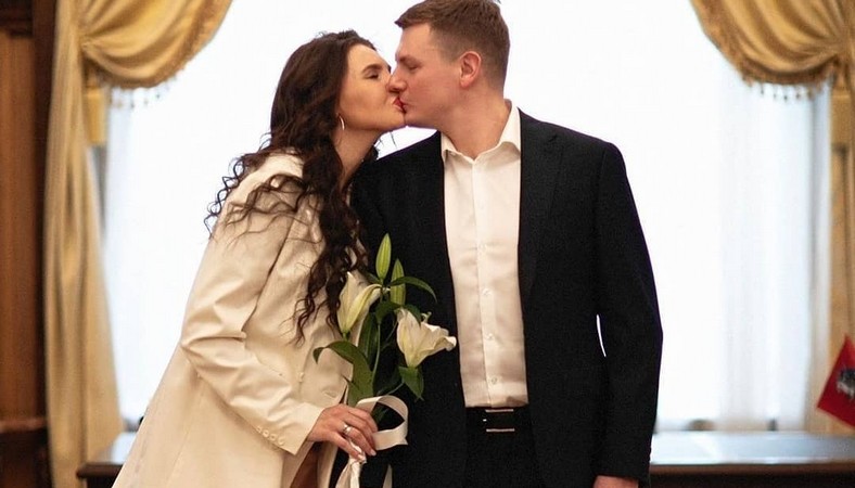 Экс-участница ДОМа-2 Элла Суханова второй раз вышла замуж!