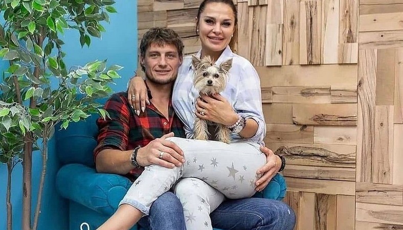 Ксения Задойнова беременна!