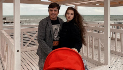 Саша Артемова о семье с Женей Кузиным