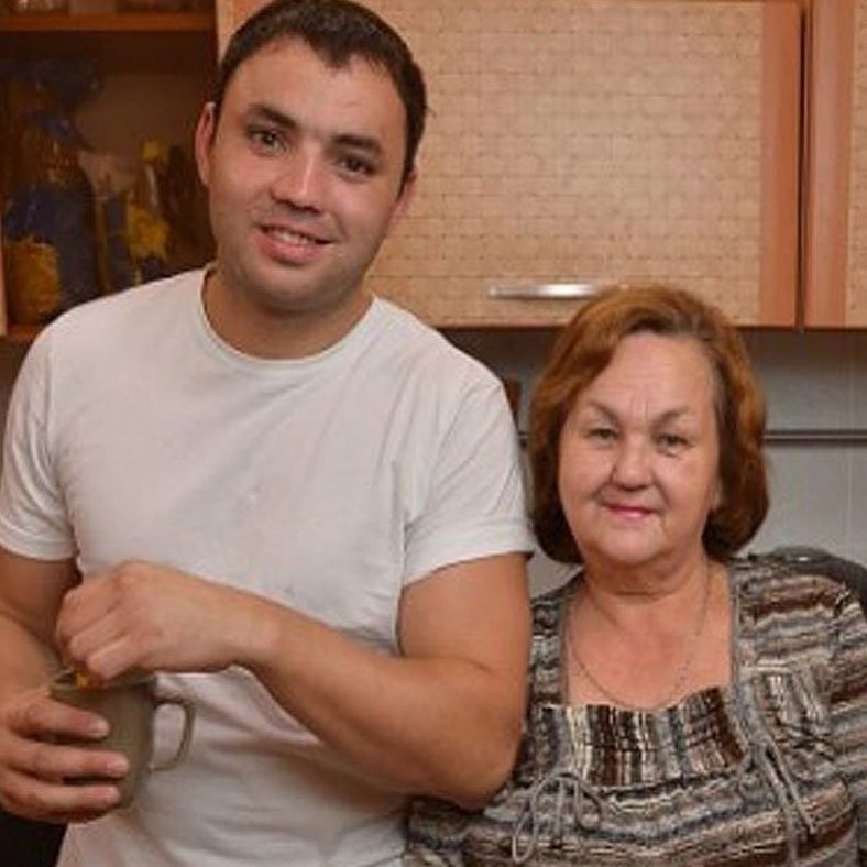 Гобозов рассказал, что Ольга Васильевна кинула его на деньги